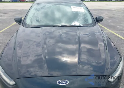 2014 Ford Fusion S из США, поврежденный, VIN 3FA6P0G75ER236195